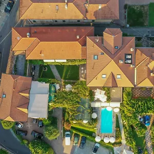 Belvedere 3*, Ranco Italien